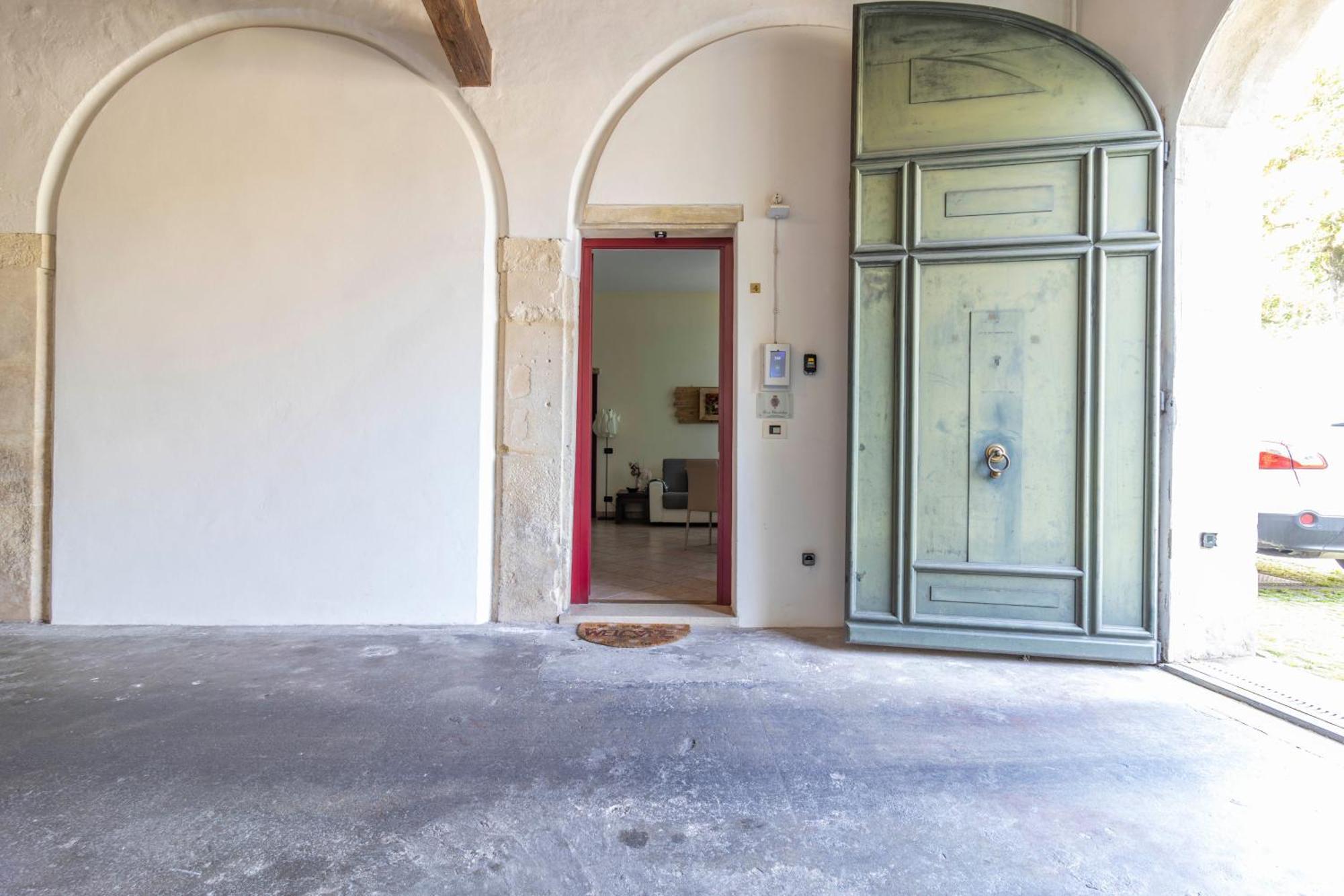 Casa Charleston In Palazzo Nobiliare Al Duomo Pádua Exterior foto